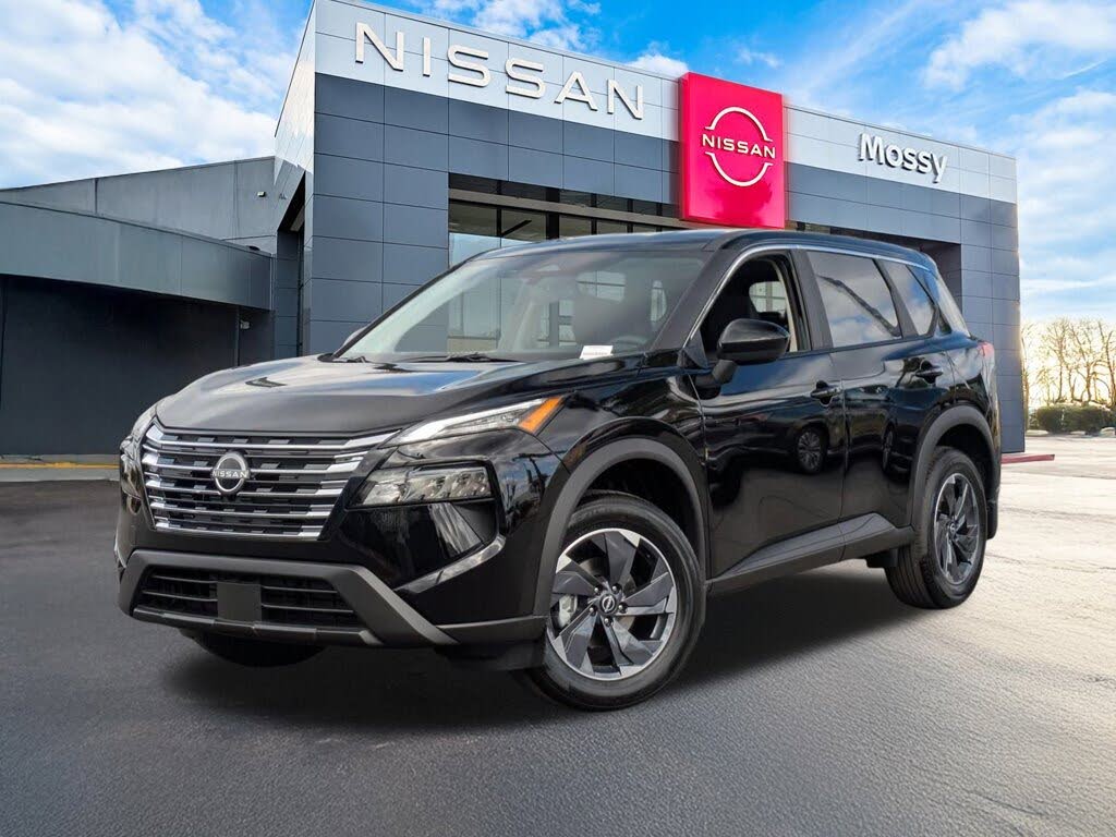 2026 Nissan Rogue SV FWD