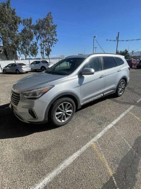 2017 Hyundai Santa Fe SE FWD