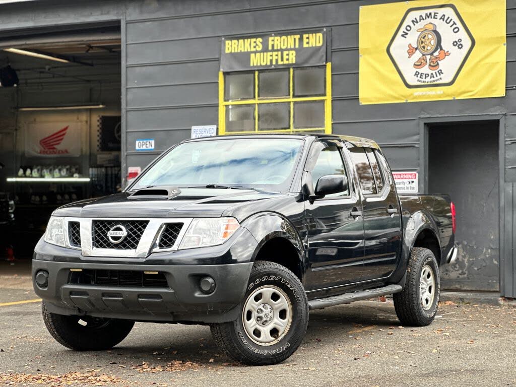 2016 Nissan Frontier S Crew Cab 4WD