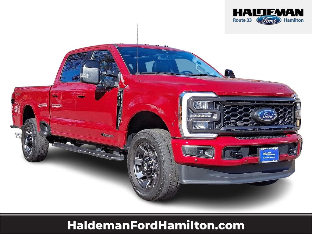 2024 Ford F-350 Super Duty Lariat Crew Cab 4WD