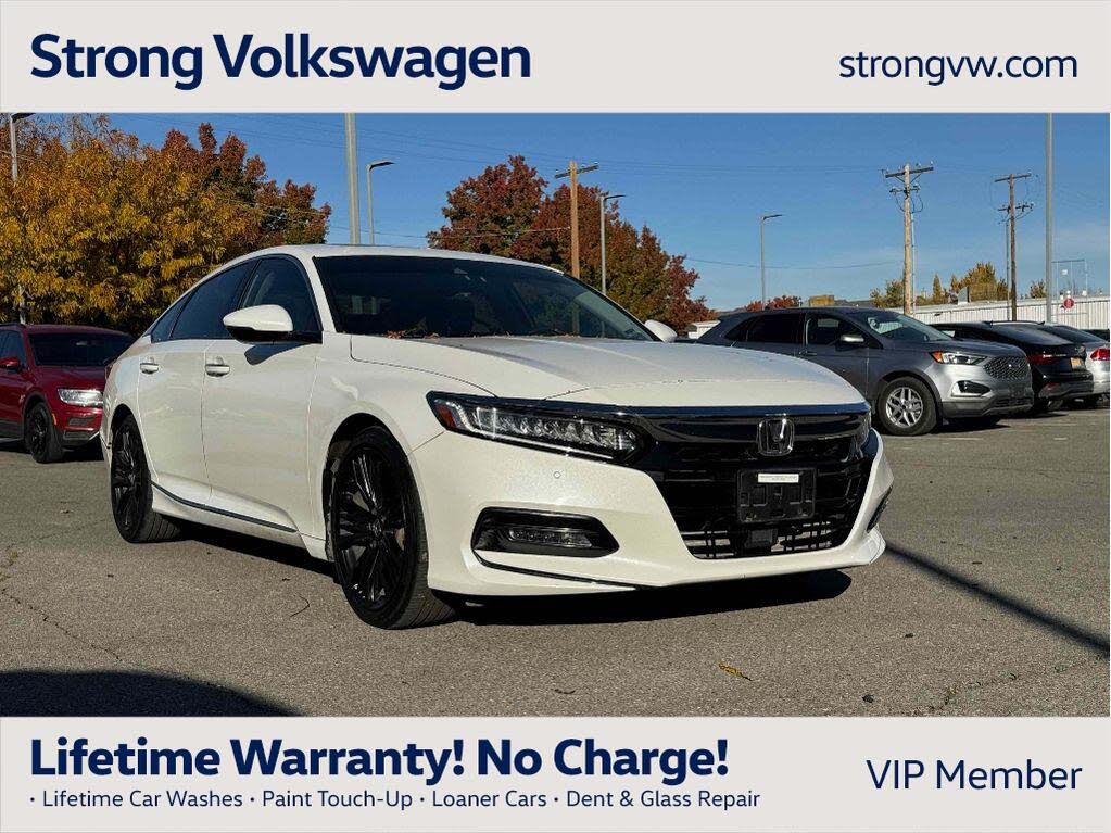 2018 Honda Accord 2.0T Touring FWD