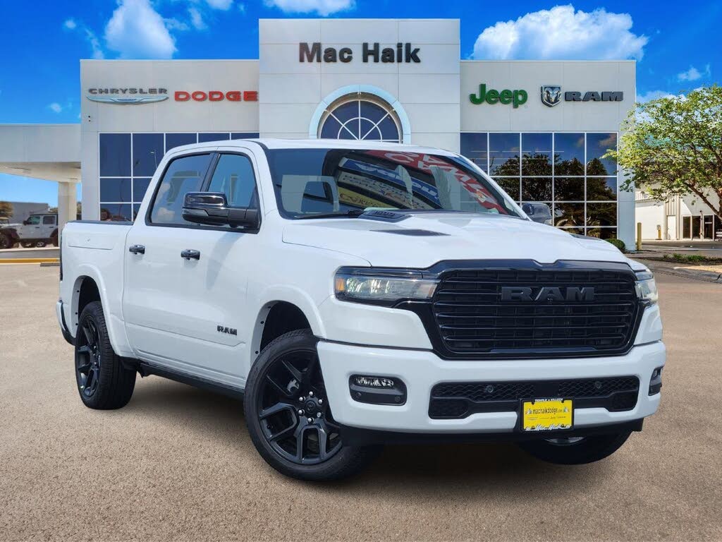 2026 RAM 1500 Laramie Crew Cab 4WD