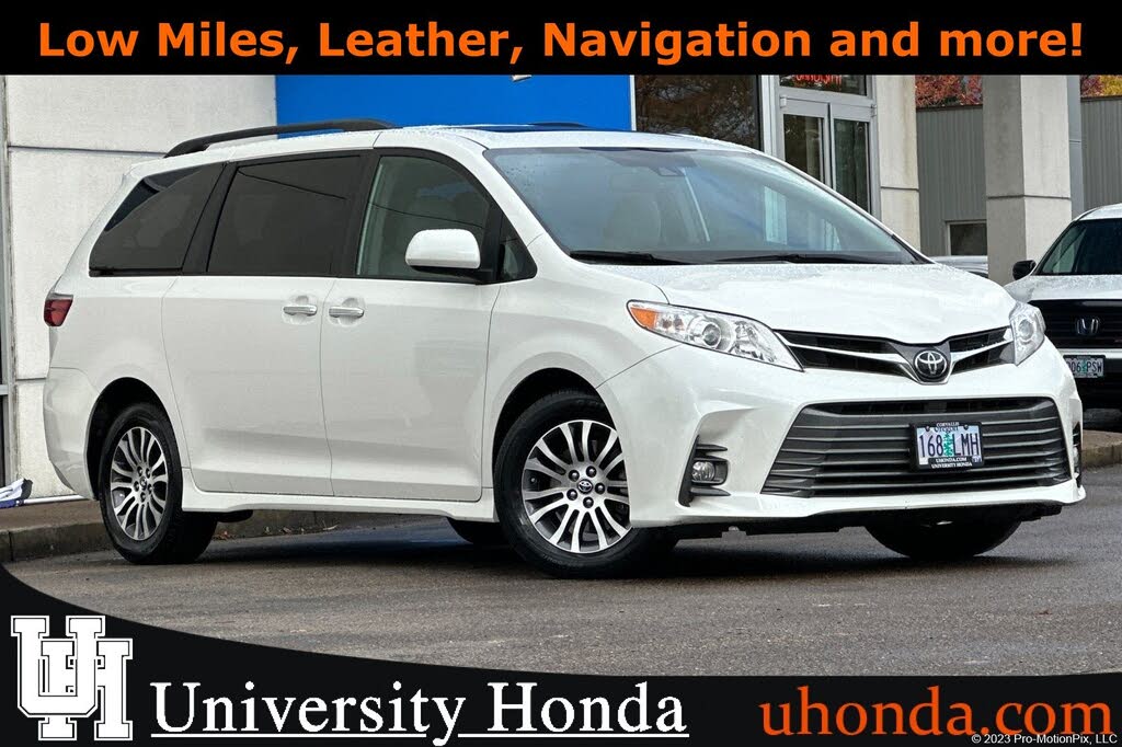 2019 Toyota Sienna XLE 8-Passenger FWD