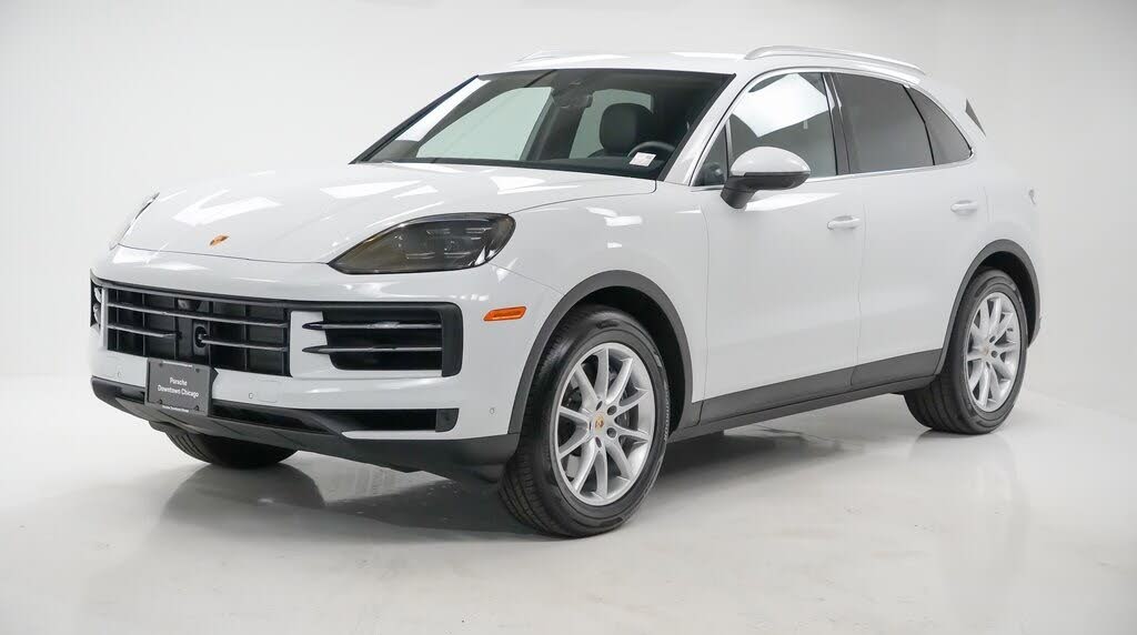 2025 Porsche Cayenne AWD