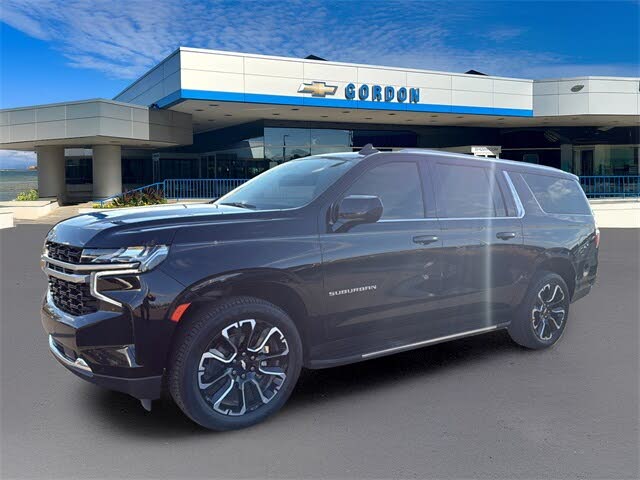 2023 Chevrolet Suburban LS 4WD