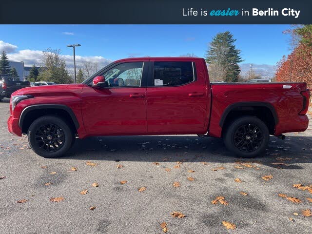 2026 Toyota Tundra SR5 CrewMax Cab 4WD