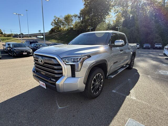 2022 Toyota Tundra Limited CrewMax Cab 4WD