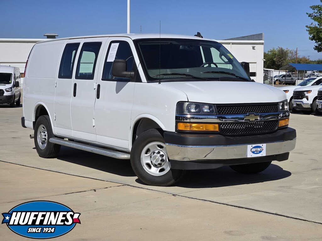 2023 Chevrolet Express Cargo 2500 RWD