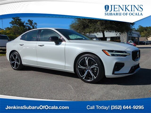 2024 Volvo S60 B5 Core Dark Theme AWD