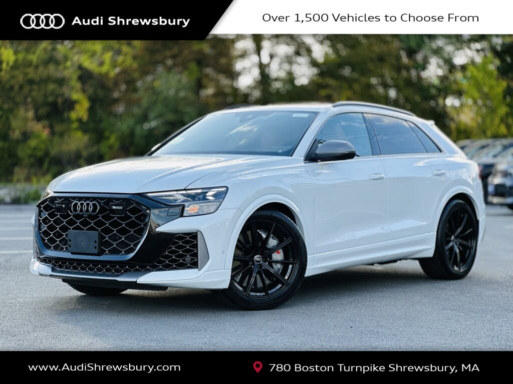 2025 Audi RS Q8 4.0T quattro Performance