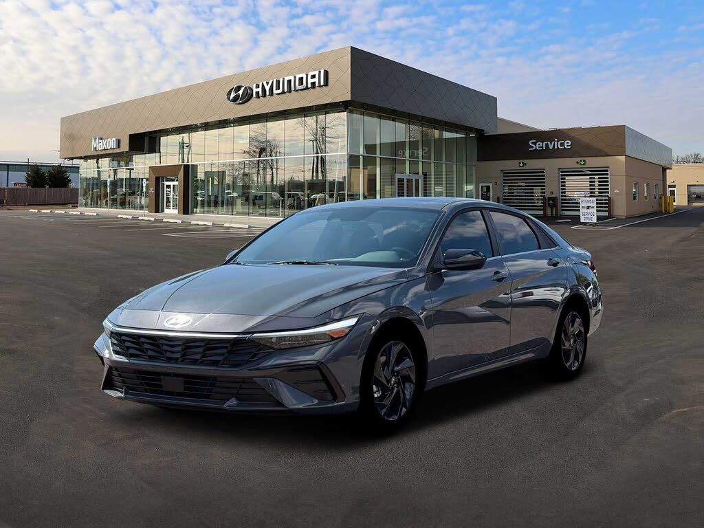 2026 Hyundai Elantra SEL Sport Premium FWD