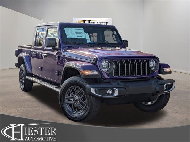 2026 Jeep Gladiator Sport S Crew Cab 4WD