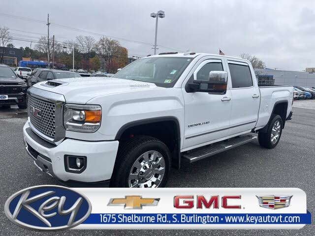 2017 GMC Sierra 2500HD Denali Crew Cab SB 4WD