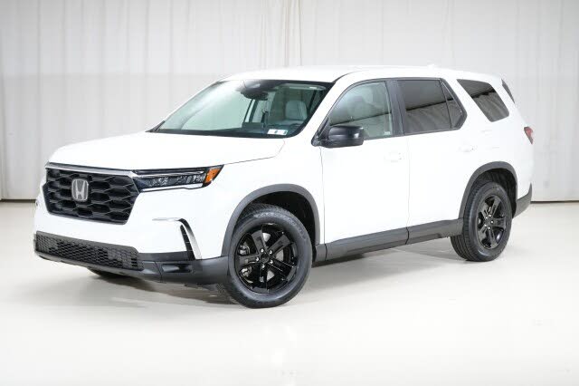 2023 Honda Pilot LX AWD