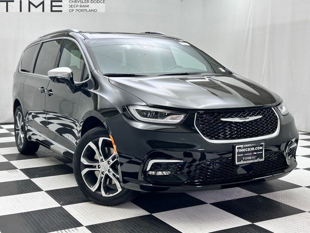 2026 Chrysler Pacifica Pinnacle AWD