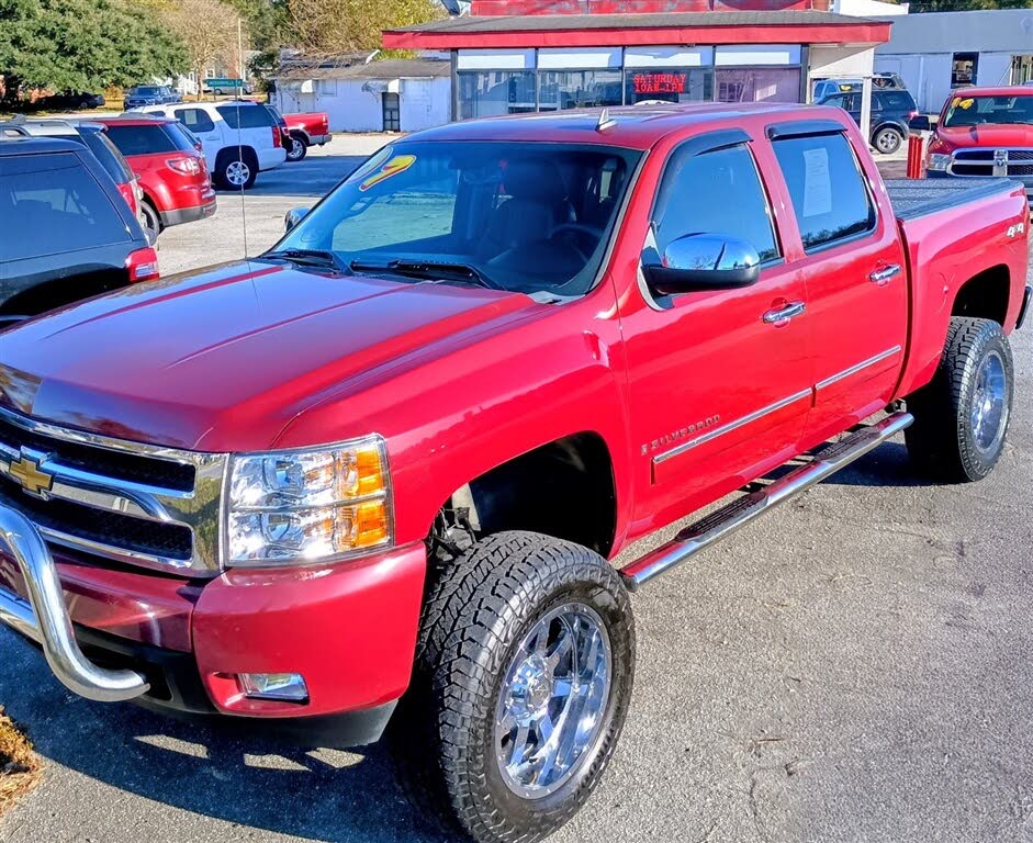 2007 Chevrolet Silverado 1500 LTZ Crew Cab 4WD