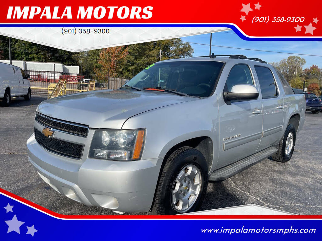 2012 Chevrolet Avalanche LS RWD