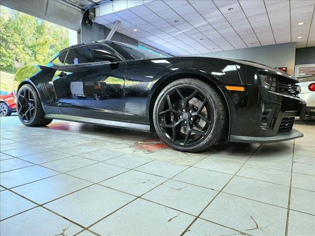 2013 Chevrolet Camaro ZL1 Coupe RWD