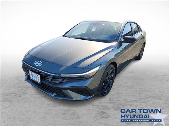 2026 Hyundai Elantra SEL Sport FWD