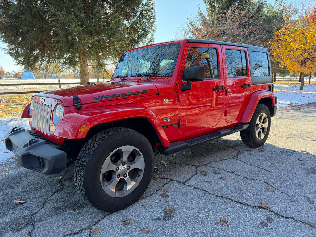 2016 Jeep Wrangler Unlimited Sahara 4WD