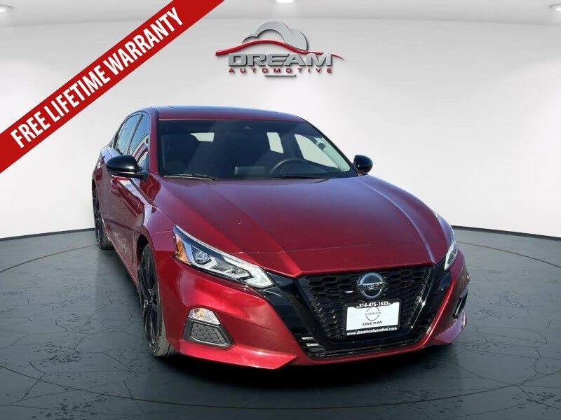 2022 Nissan Altima 2.0 SR FWD