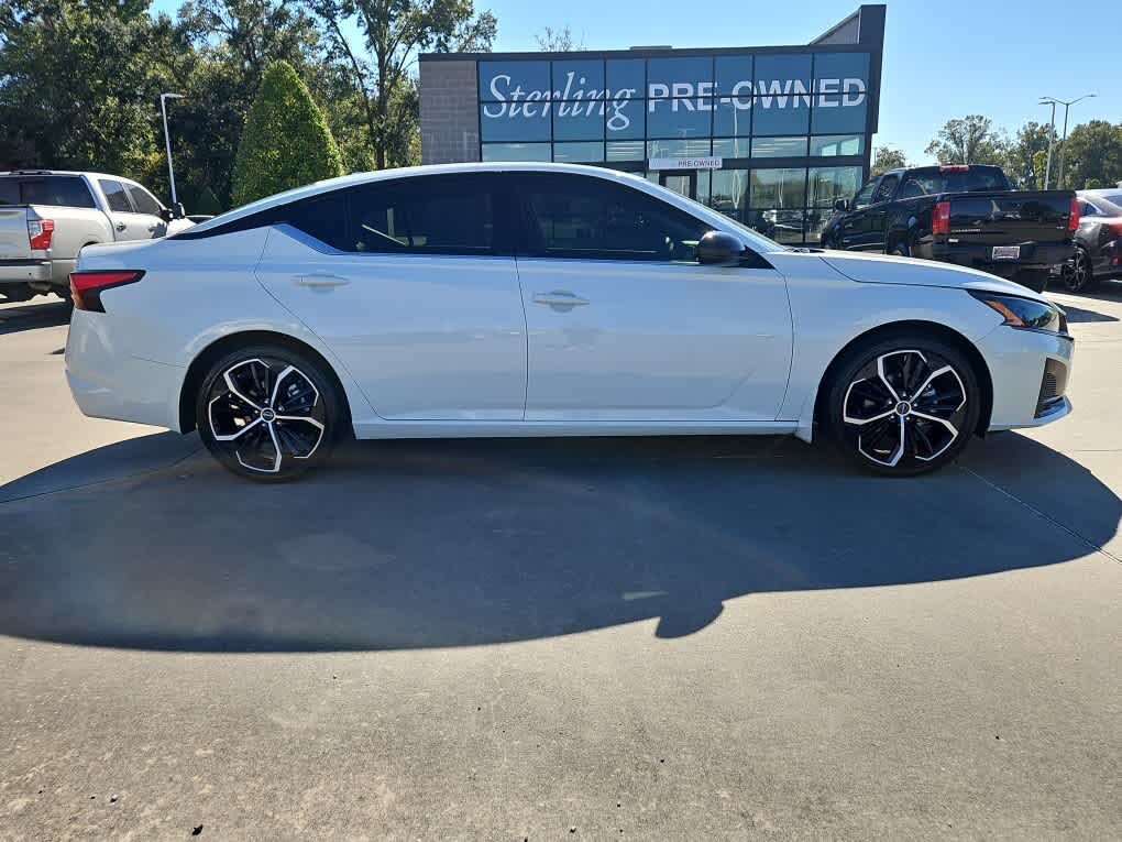 2024 Nissan Altima 2.5 SR FWD