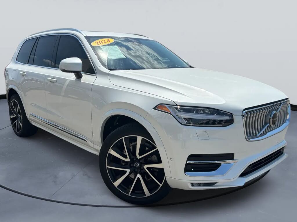 2024 Volvo XC90 B6 Ultimate Bright Theme 7-Passenger AWD