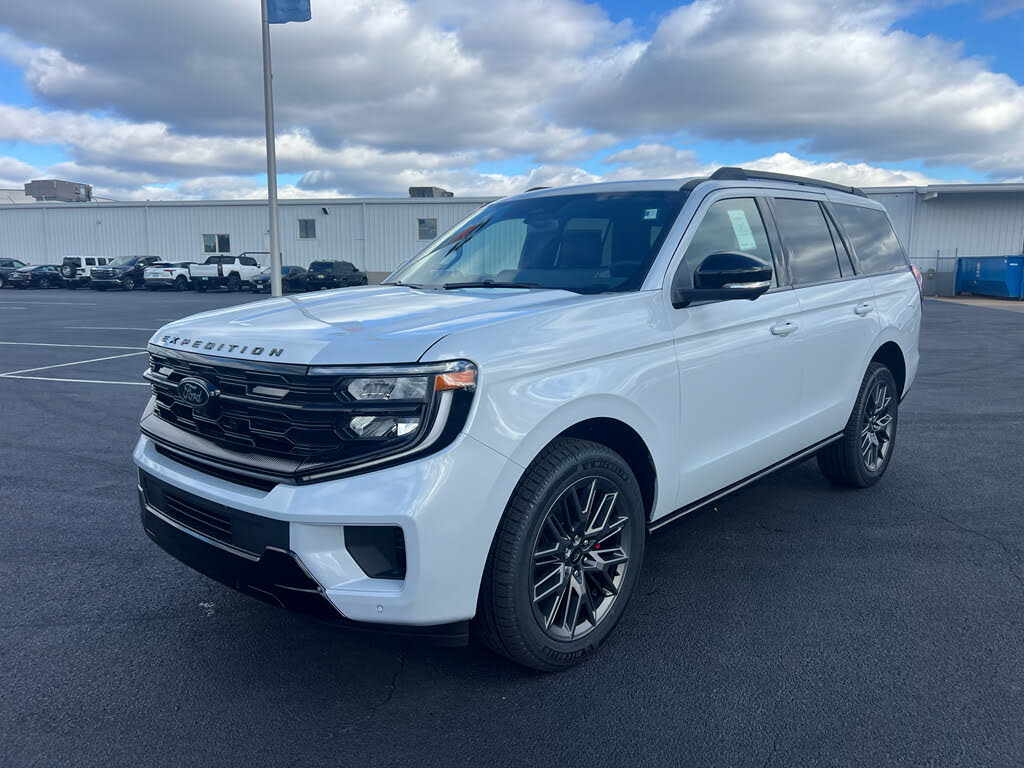 2025 Ford Expedition Platinum 4WD