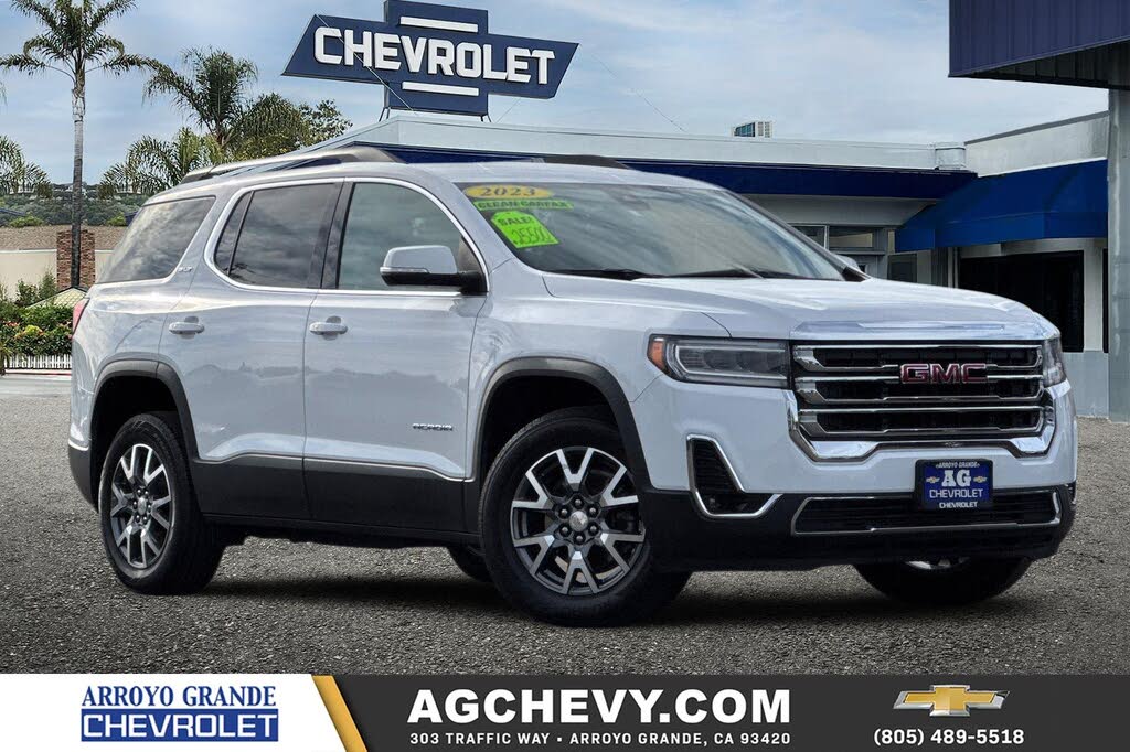 2023 GMC Acadia SLT FWD