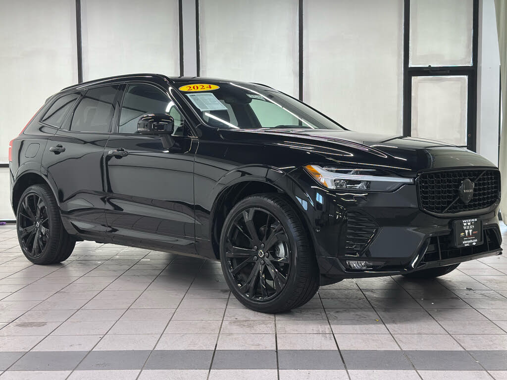 2024 Volvo XC60 B5 Ultimate Black Edition AWD