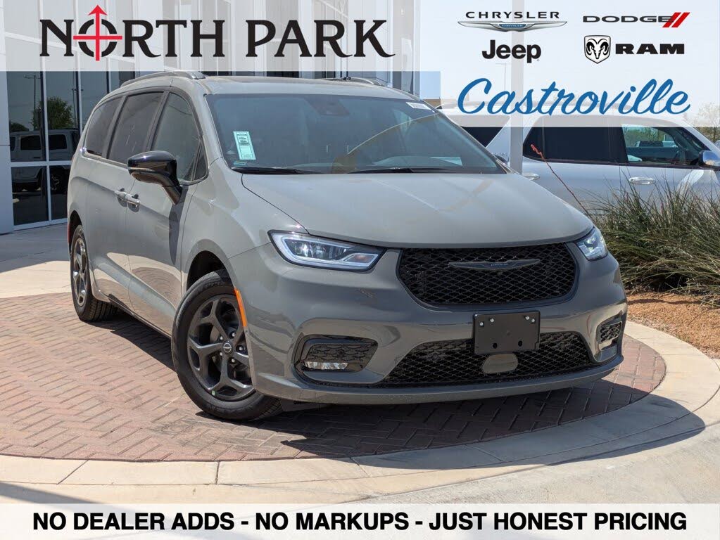 2025 Chrysler Pacifica Hybrid Premium S Appearance FWD