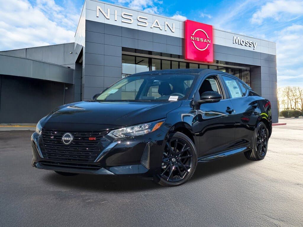 2025 Nissan Sentra SR FWD