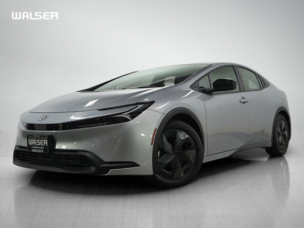 2025 Toyota Prius LE FWD