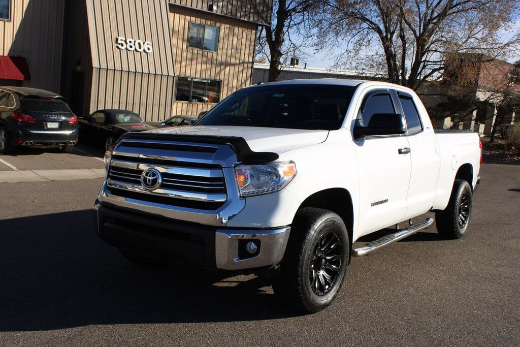 2017 Toyota Tundra SR5 Double Cab 4.6L 4WD