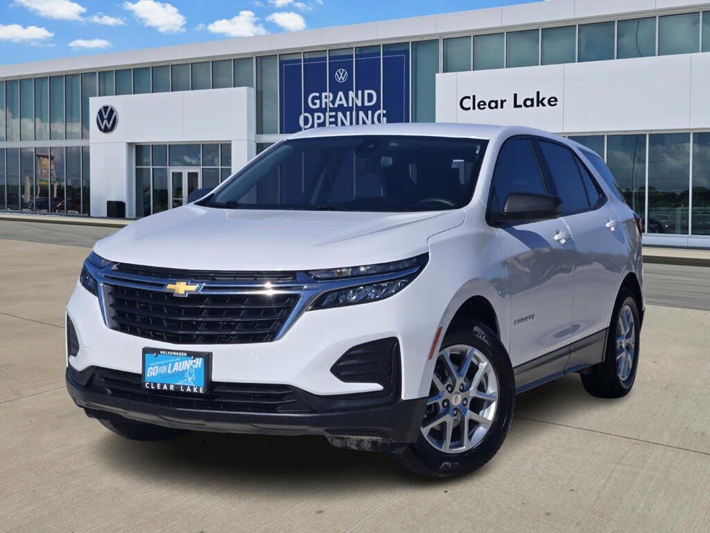 2024 Chevrolet Equinox LS FWD with 1LS