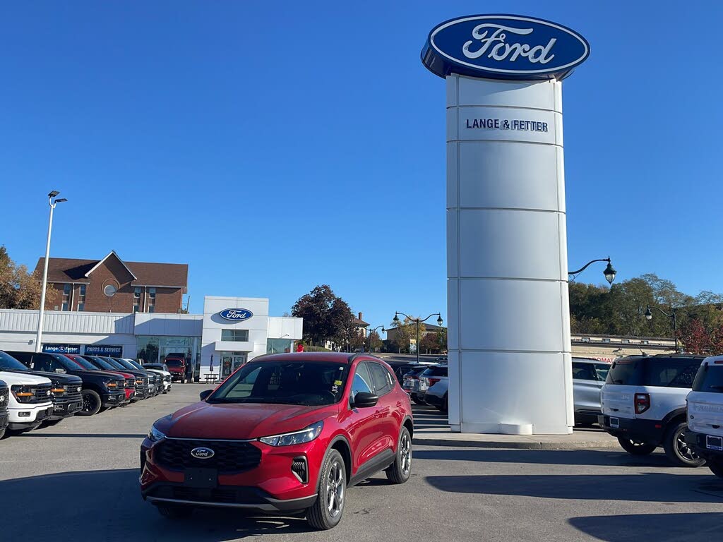 Ford Escape Hybrid ST-Line AWD 2026