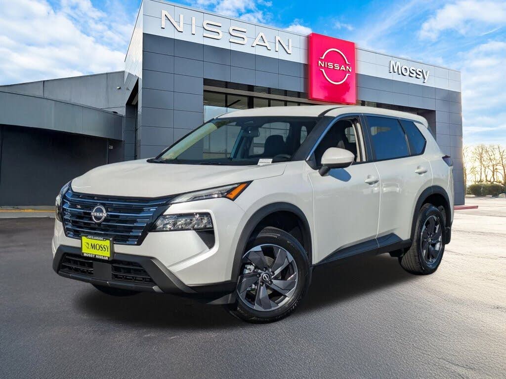 2026 Nissan Rogue SV FWD