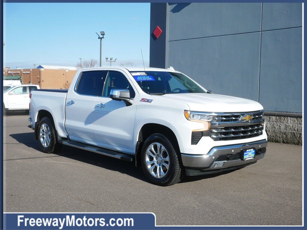 2023 Chevrolet Silverado 1500 LTZ Crew Cab 4WD