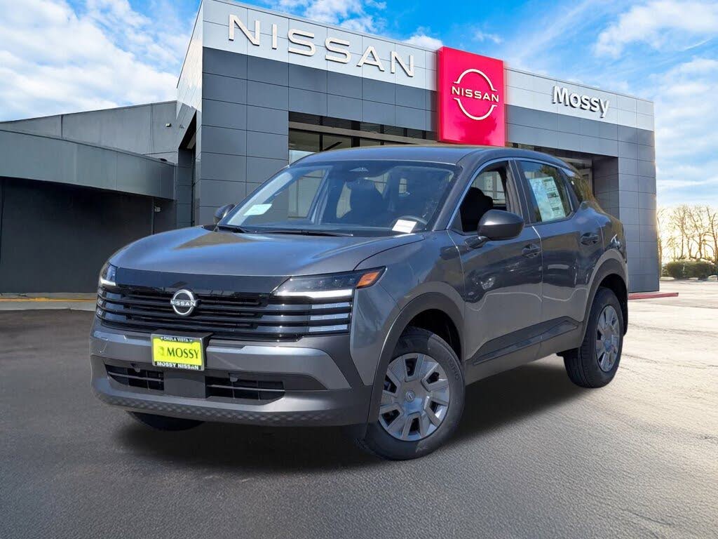 2025 Nissan Kicks S AWD