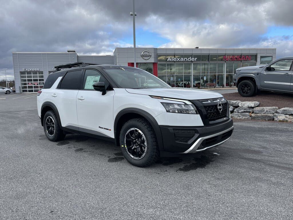 2025 Nissan Pathfinder Rock Creek 4WD