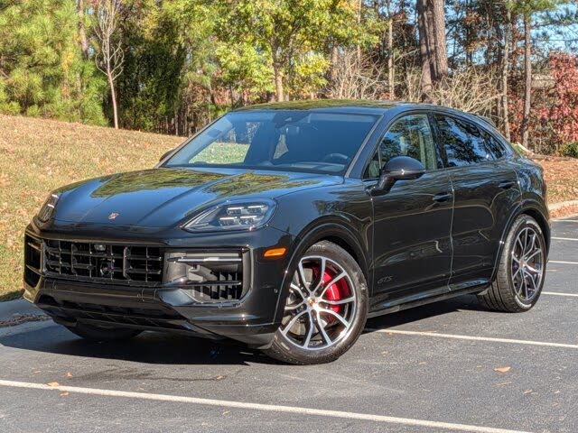 2025 Porsche Cayenne Coupe GTS AWD