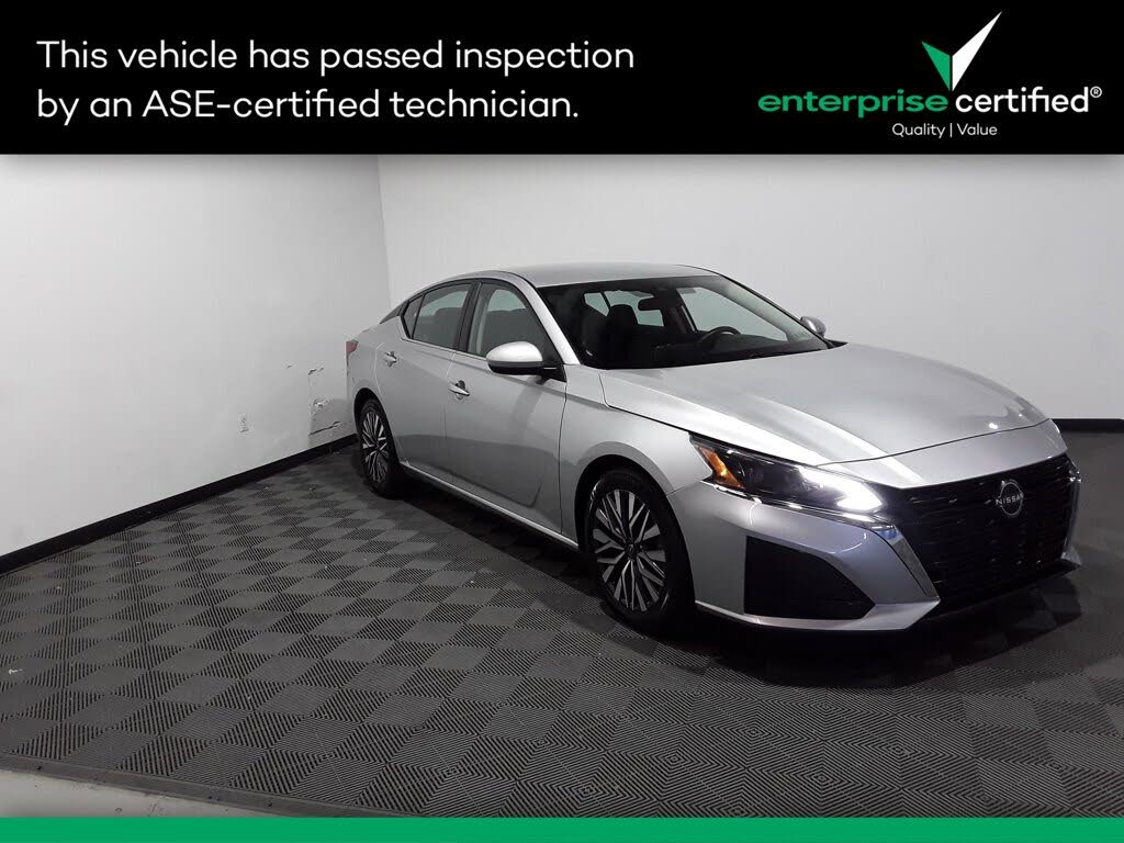 2023 Nissan Altima 2.5 SV FWD