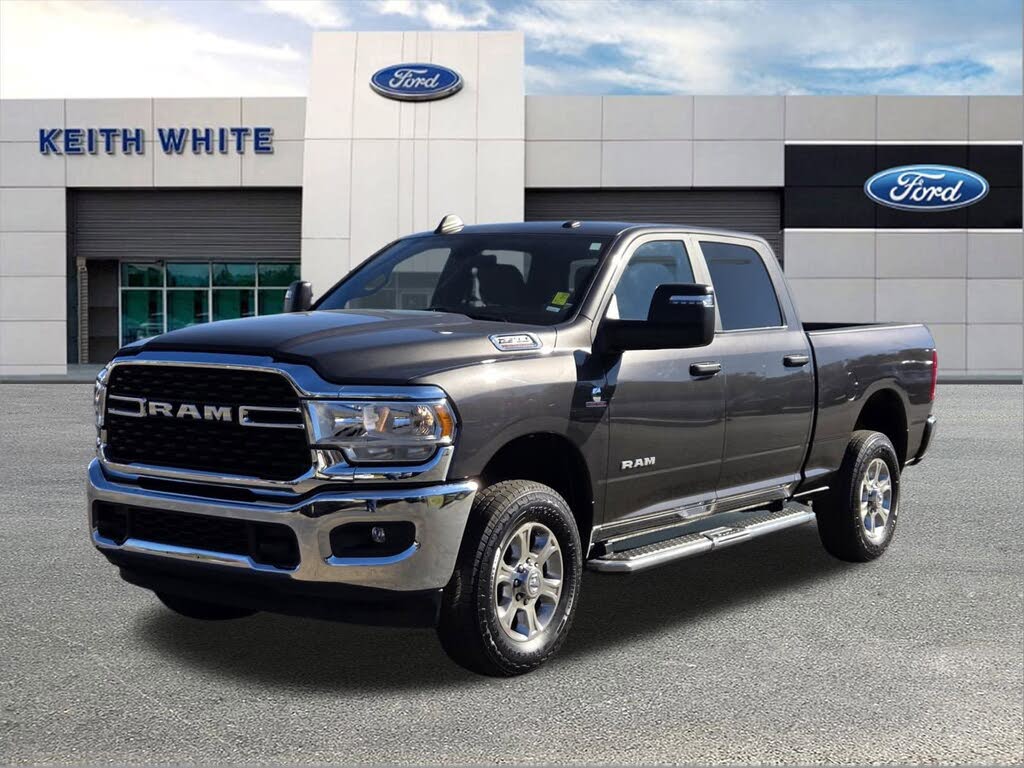 2024 RAM 2500 Big Horn Crew Cab 4WD