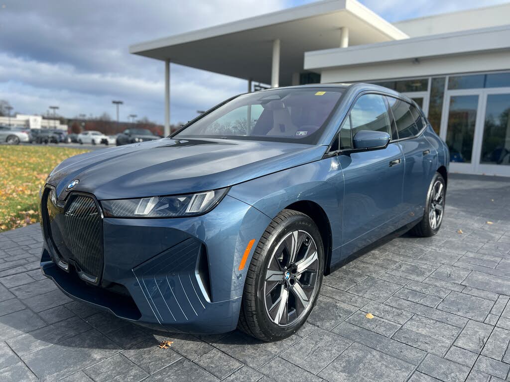 2026 BMW iX xDrive45