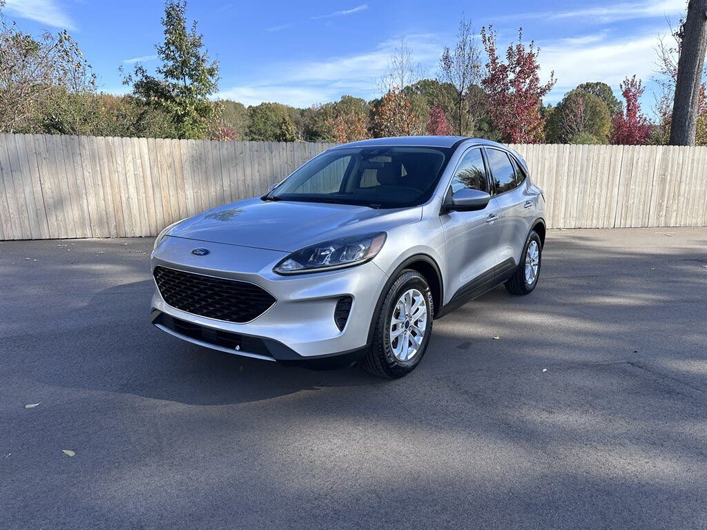 2020 Ford Escape SE FWD