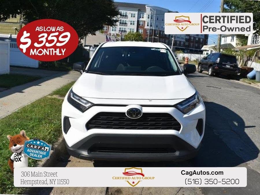 2025 Toyota RAV4 LE FWD