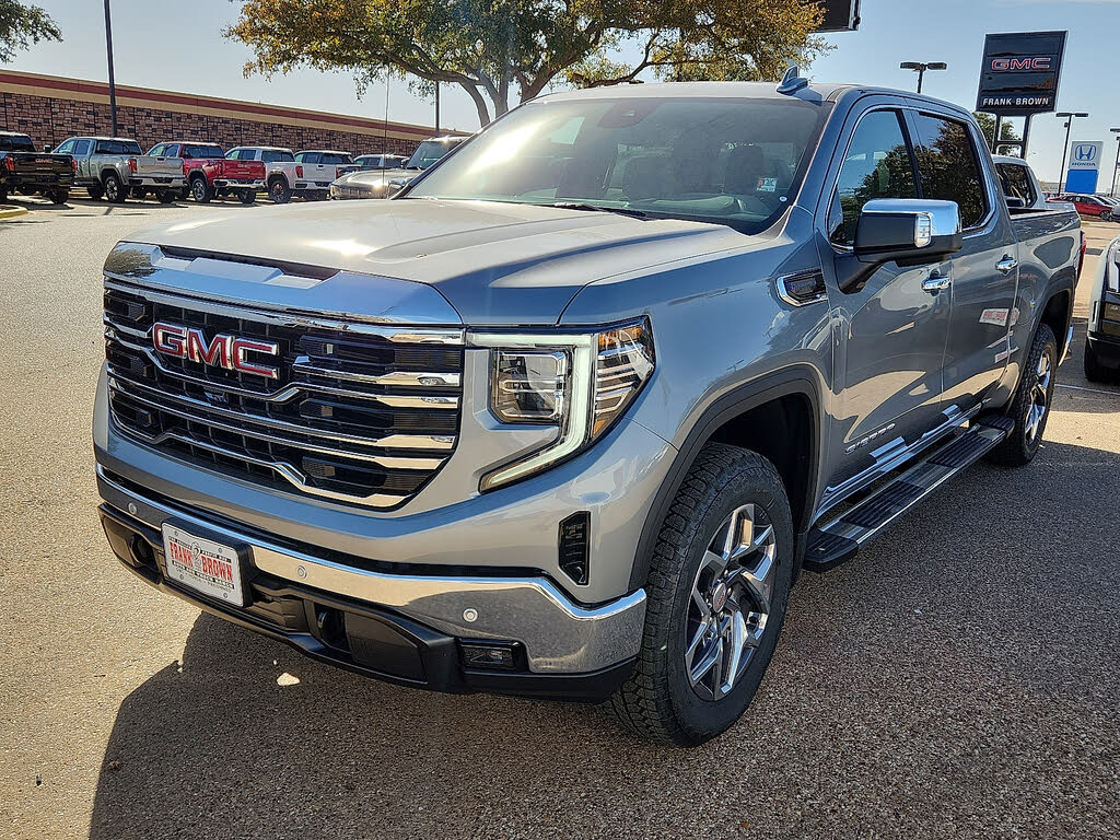 2026 GMC Sierra 1500 SLT Crew Cab 4WD