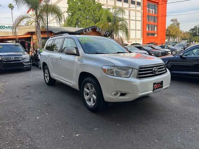 2010 Toyota Highlander SE