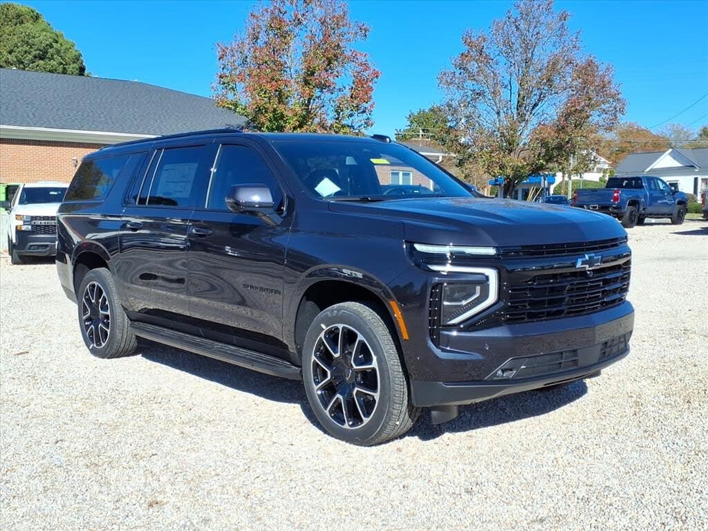 2026 Chevrolet Suburban RST 4WD