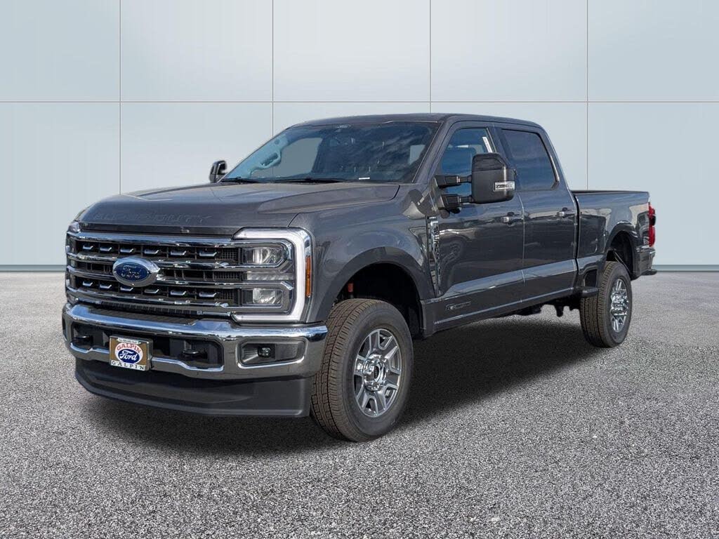 2026 Ford F-350 Super Duty Lariat Crew Cab 4WD
